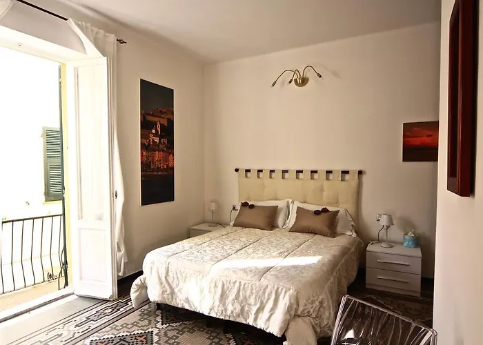 Fontanavecchia 3* Vernazza